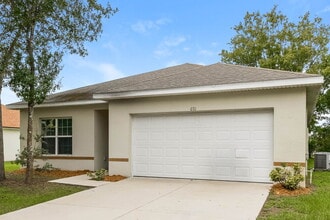 670 Basingstoke Ct in Poinciana, FL - Building Photo - Building Photo