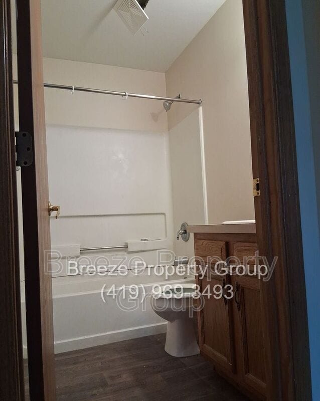 928 Ridge Ave in Youngstown, OH - Building Photo - Building Photo