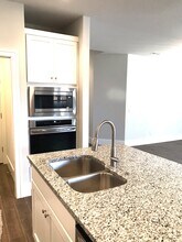 2304 SW Hampton Ave in Bentonville, AR - Building Photo - Building Photo
