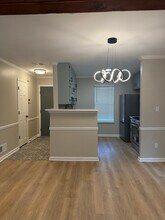 8303 Mountain Pass in Riverdale, GA - Foto de edificio - Building Photo