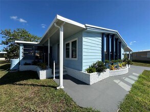 307 Outrigger Pl in North Port, FL - Building Photo - Building Photo