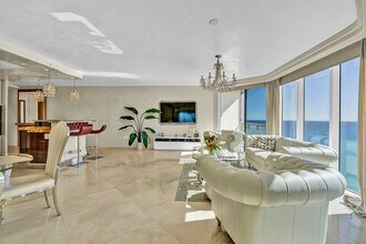 16699 Collins, Unit 2508 in Sunny Isles Beach, FL - Building Photo - Building Photo