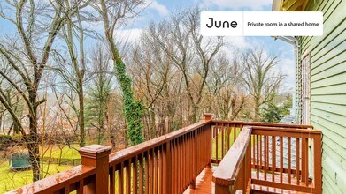 Room in Shared 5 bed/2.5 bath home in Boston, MA - Foto de edificio - Building Photo