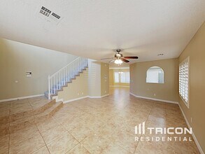 1446 Lodgepole Dr in Henderson, NV - Building Photo - Building Photo