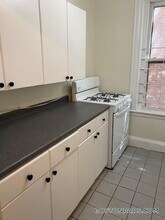 10 Lothian Rd in Boston, MA - Foto de edificio - Building Photo