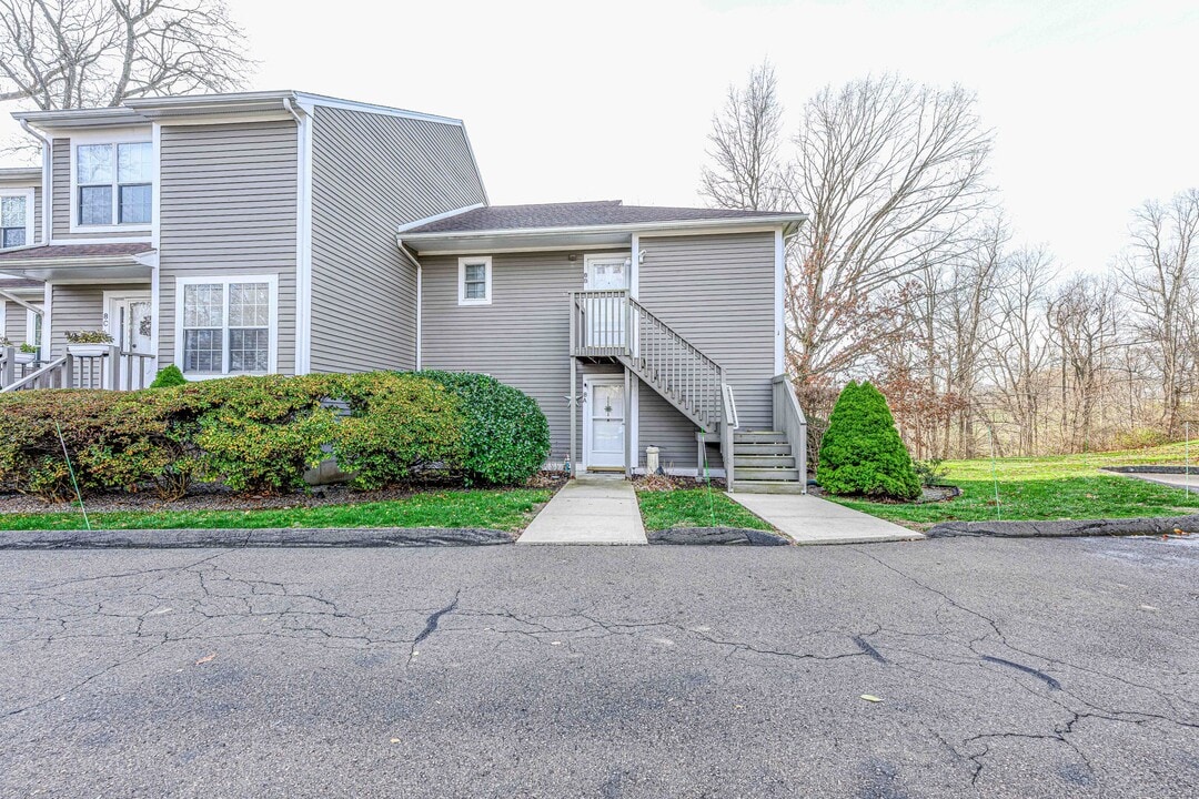 53 Brushy Plain Rd in Branford, CT - Building Photo