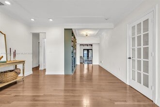 6376 SW 15th St in West Miami, FL - Building Photo - Building Photo