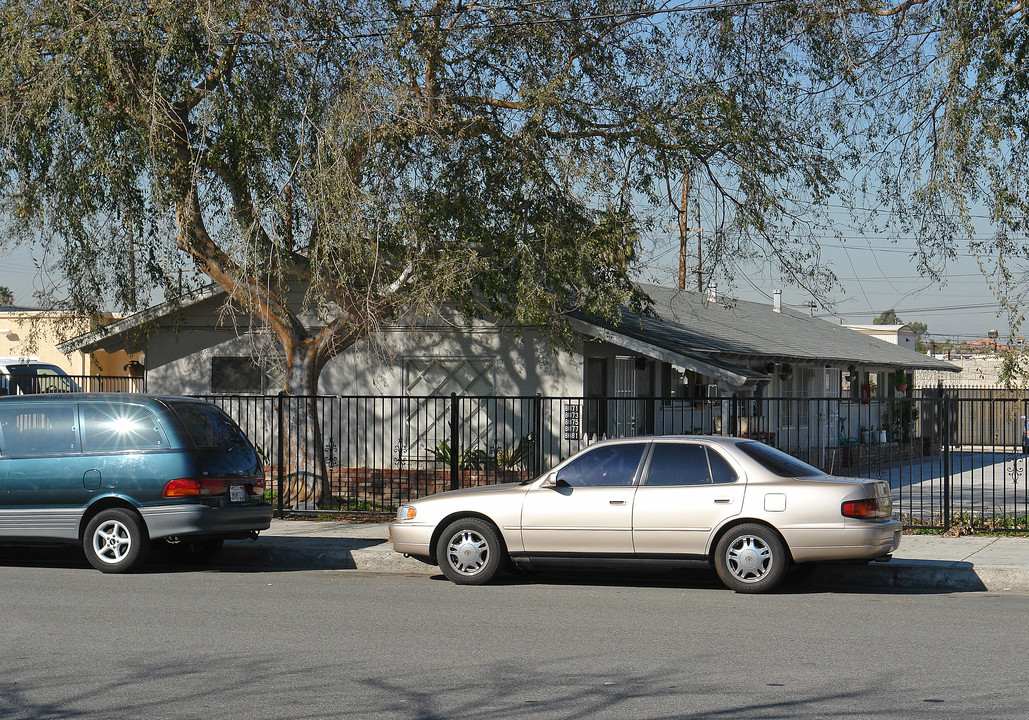 8071-8081 Main St in Stanton, CA - Building Photo