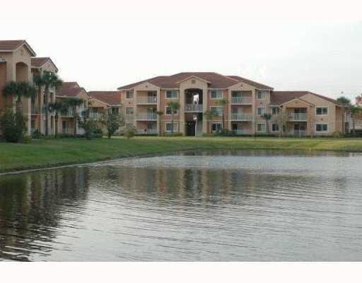 241 SW Palm Dr in Port St. Lucie, FL - Building Photo - Building Photo