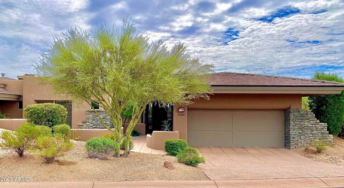 10133 E Old Trail Rd in Scottsdale, AZ - Building Photo