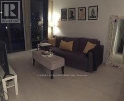 5 St Joseph St in Toronto, ON - Building Photo - Building Photo