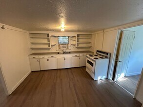 814 N 25th St in Van Buren, AR - Building Photo - Building Photo