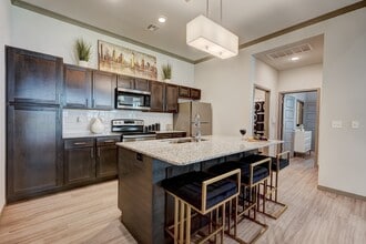 35 Degrees North Apartment Homes in Edmond, OK - Building Photo - Building Photo