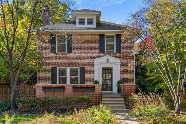 606 Barton Ave in Evanston, IL - Building Photo - Building Photo