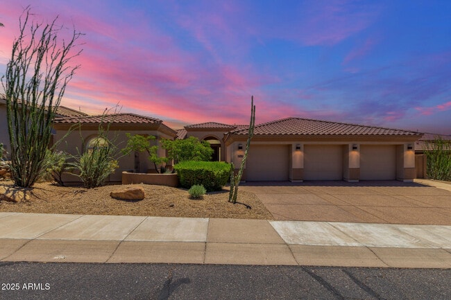 property at 11173 E Greenway Rd