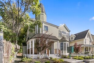 12 Reedsdale St in Boston, MA - Building Photo