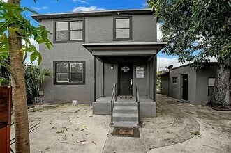 904 4th St in West Palm Beach, FL - Building Photo - Building Photo