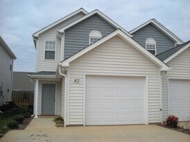 163 Clusters Cir in Mooresville, NC - Building Photo