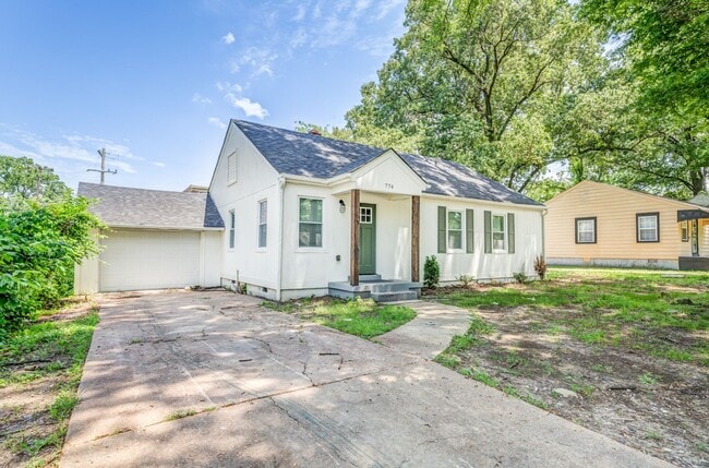 774 Frayser Dr in Memphis, TN - Building Photo - Building Photo