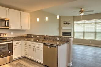 756 Brambleberry Hts in Colorado Springs, CO - Building Photo - Building Photo