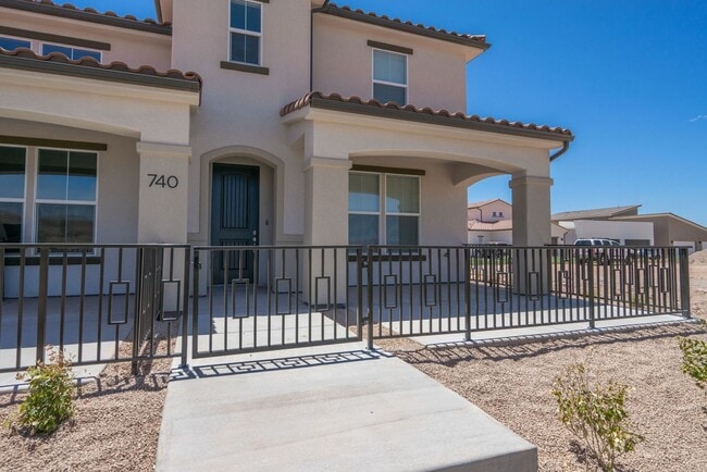 property at 740 W Sunfire Ln