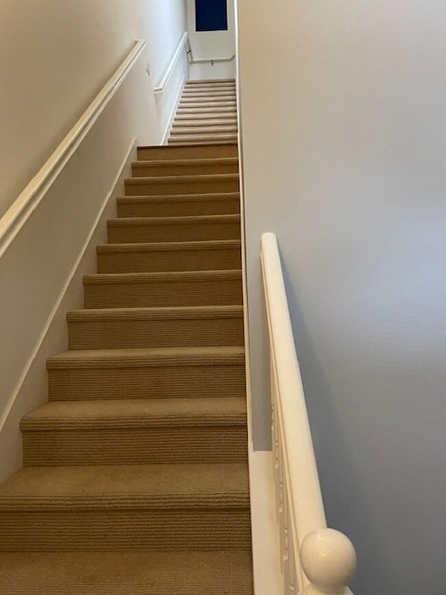 123 Jadestone in Irvine, CA - Building Photo - Building Photo
