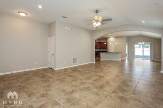 3995 Emilio Ln in Jacksonville, FL - Building Photo - Building Photo