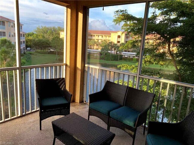8310 Whiskey Preserve Cir, Unit 231 in Ft. Myers, FL - Building Photo - Building Photo