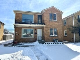 8625 W Burleigh St in Milwaukee, WI - Building Photo