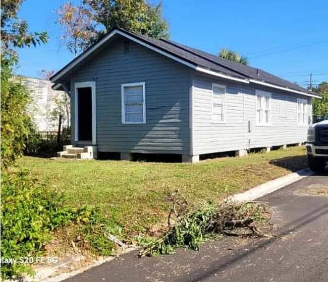 5918 Ave B in Jacksonville, FL - Building Photo - Building Photo