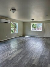 1021 Newell St in Bellingham, WA - Building Photo - Building Photo