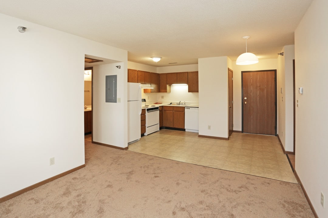 Total Property Management 3206 Lincoln Way in Ames, IA - Building Photo