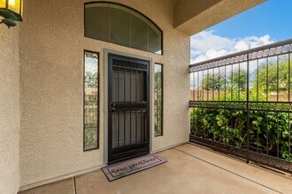 4667 E Summerhaven Dr in Phoenix, AZ - Building Photo - Building Photo