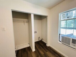 2762 Beverly Hills Dr in Fort Worth, TX - Building Photo - Building Photo