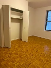 20 Maiden Ln, Unit 17 in New York, NY - Building Photo - Building Photo