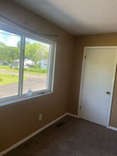 2018 Hickorydale Dr in Dayton, OH - Building Photo - Building Photo