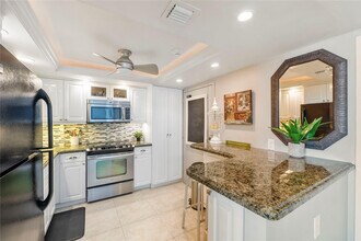 2000 S Ocean Blvd in Pompano Beach, FL - Foto de edificio - Building Photo