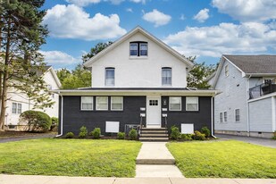 721 N Wood Ave, Unit Unit 3 in Linden, NJ - Building Photo