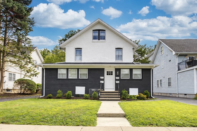 721 N Wood Ave, Unit Unit 3