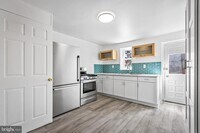 1109 Sterrett St photo'