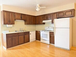 4979 Godown Rd in Columbus, OH - Building Photo - Building Photo