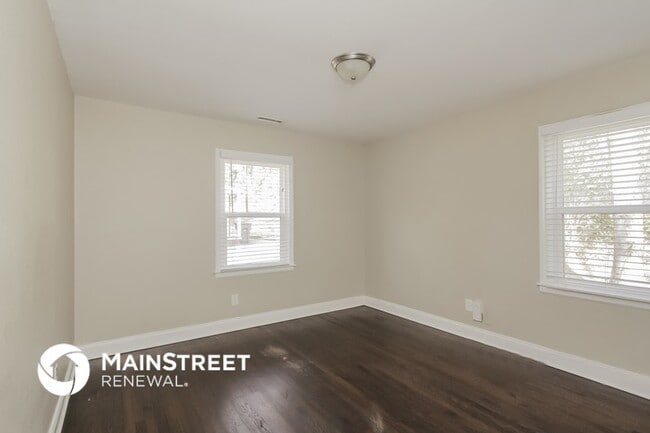 4200 Rochelle Ln in Charlotte, NC - Building Photo - Building Photo