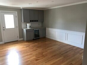 172 Bright St in Waltham, MA - Building Photo - Building Photo
