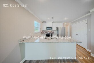 821 Rice St in Little Rock, AR - Building Photo - Building Photo