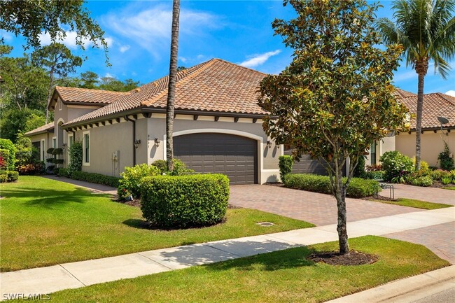 9393 Isla Bella Cir in Bonita Springs, FL - Foto de edificio - Building Photo