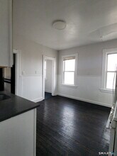 93 Baldwin St in Bridgeport, CT - Building Photo - Building Photo