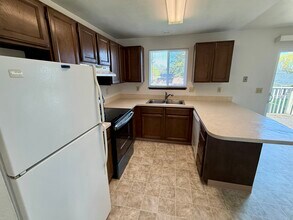 13411 E 8th Ave in Spokane Valley, WA - Building Photo - Building Photo