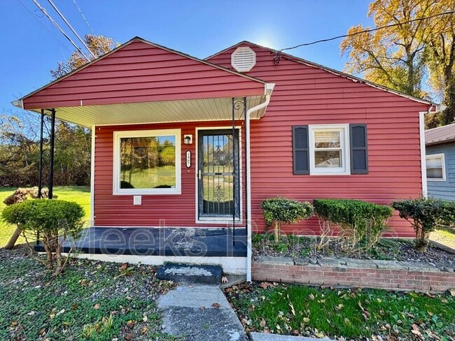 property at 1987 McVeigh Ave