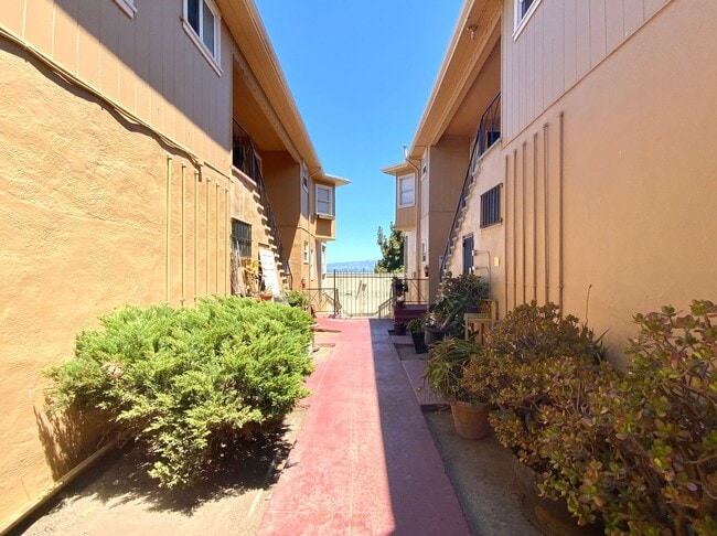 property at 728 Innes Ave
