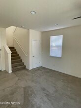 7115 Diversey Dr in Sparks, NV - Building Photo - Building Photo